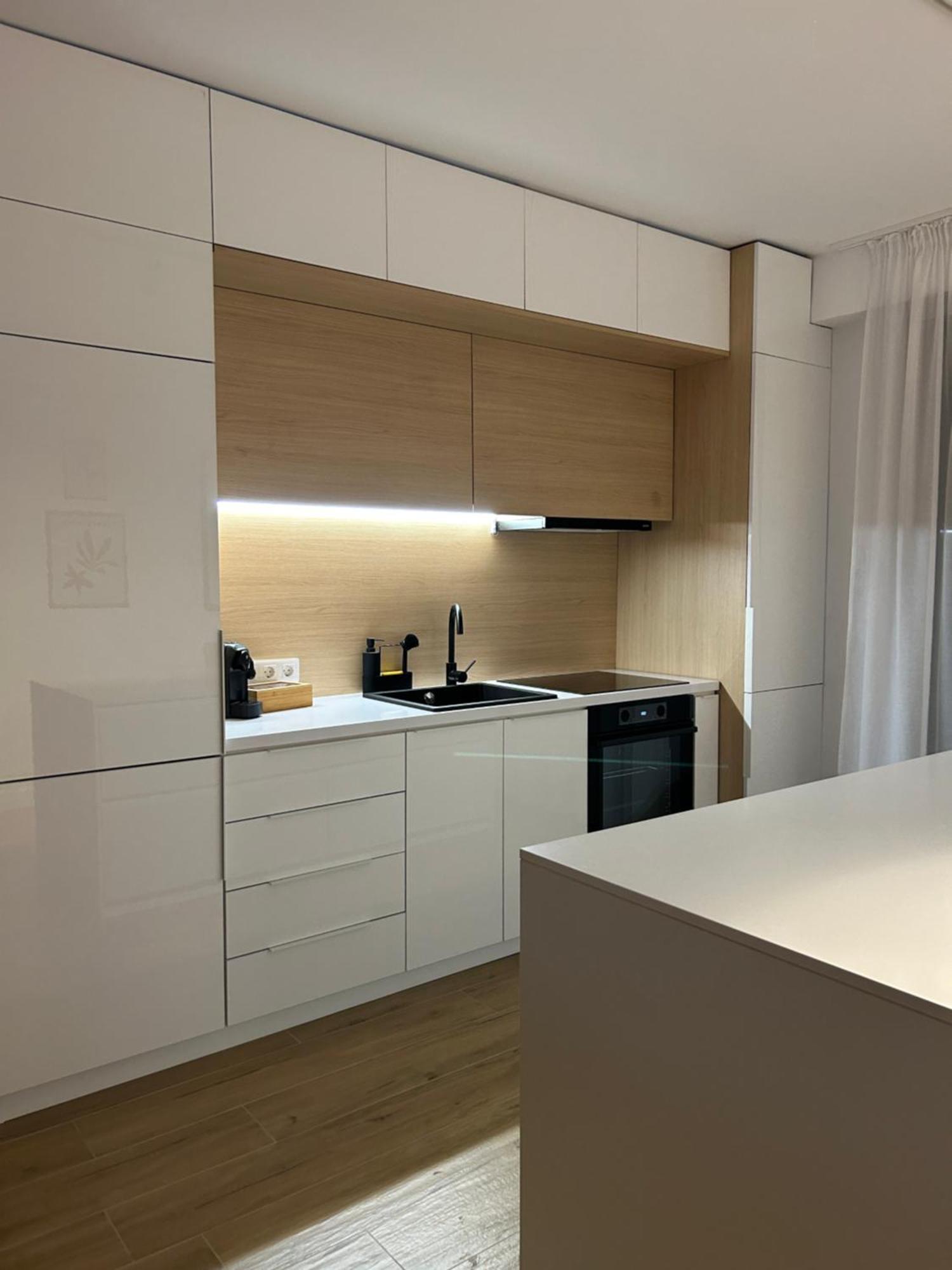 Mirror Apartments ساتو ماري المظهر الخارجي الصورة